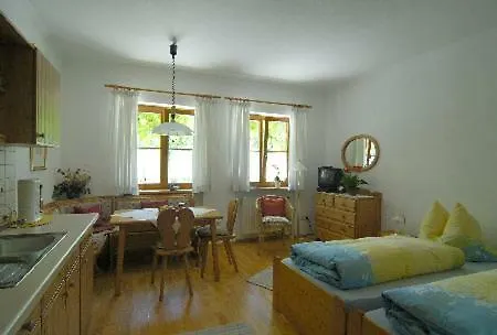 Apartment Obsthof Schmid *